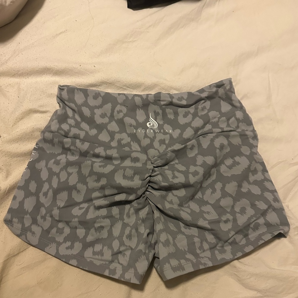 Ryderwear Scrunch Shorts